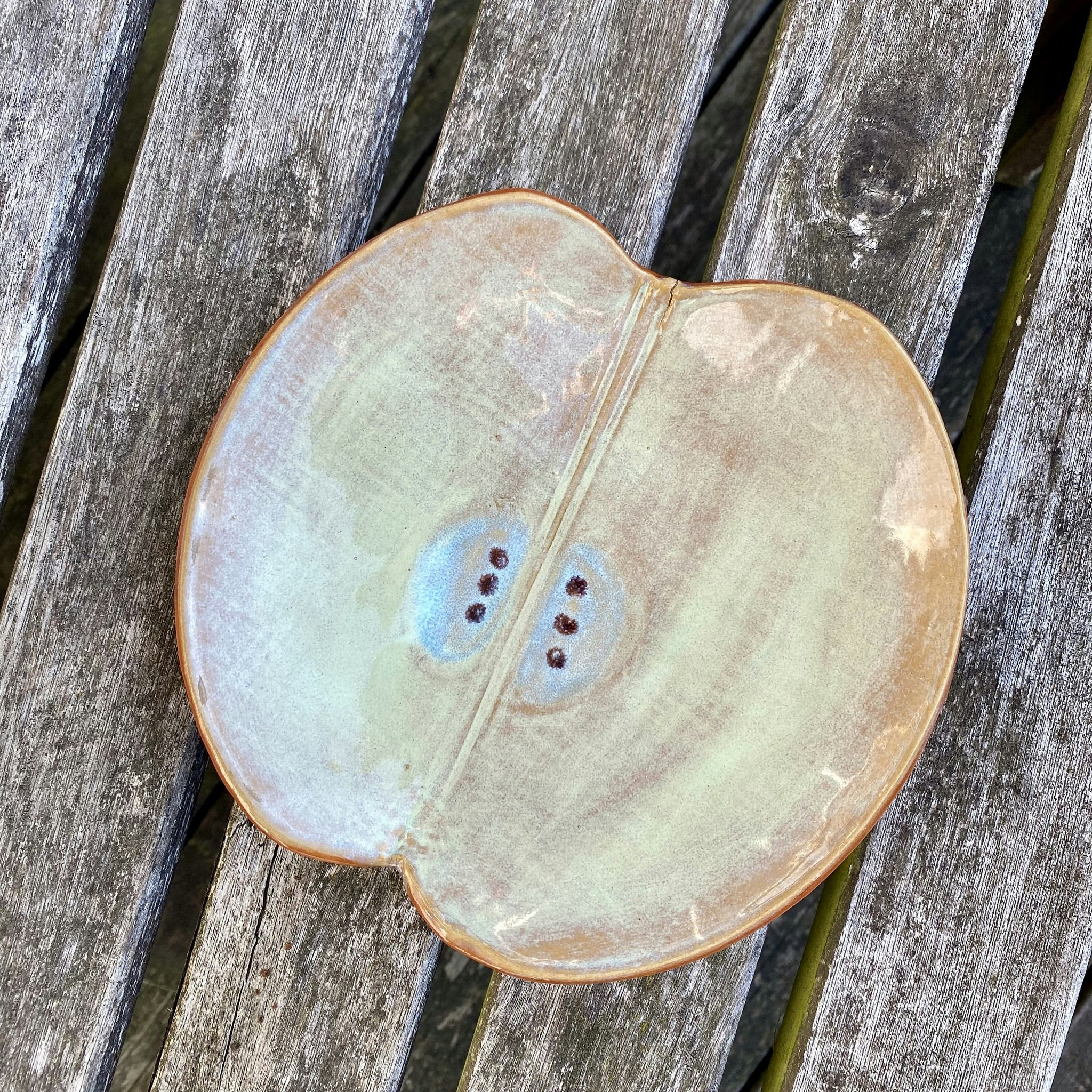 Äppelfat  mellan
