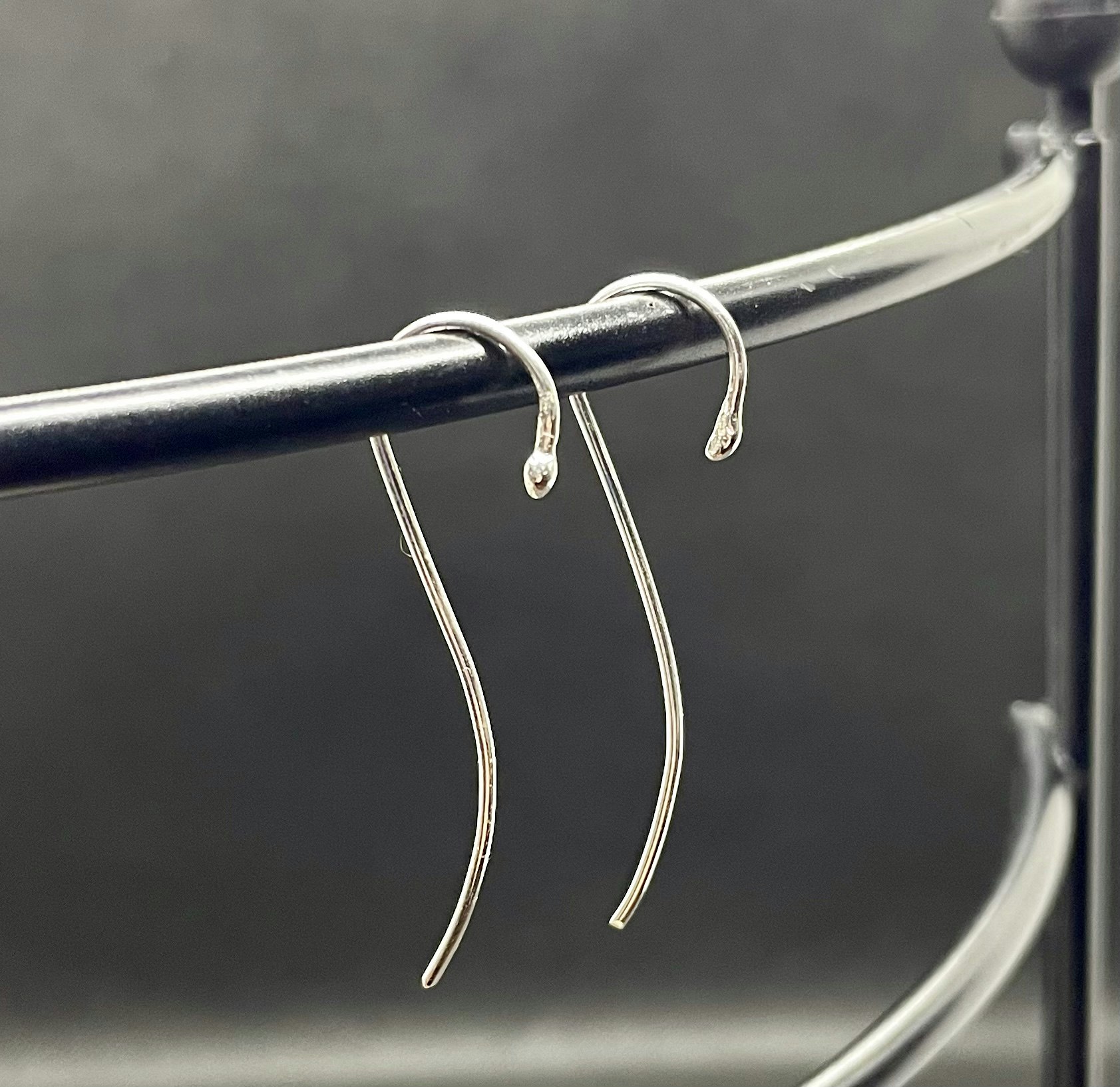 Örhäng Hooked medium