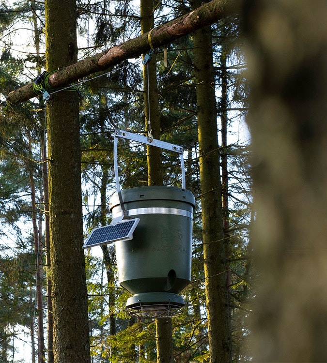 125 liters foderautomat med FeedCon – med upphängning