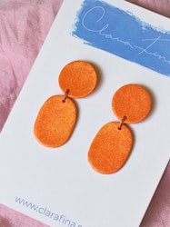 Lotta orange glitter