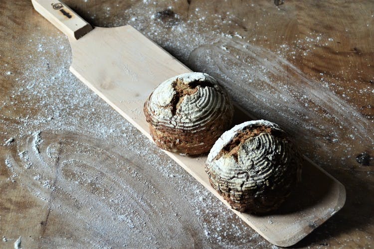 Brödspade trä - extra smal m handtag
