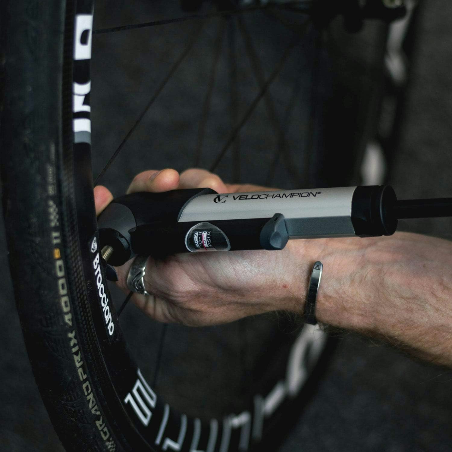 Cykelpump + reparationssats för punktering, VeloChampion