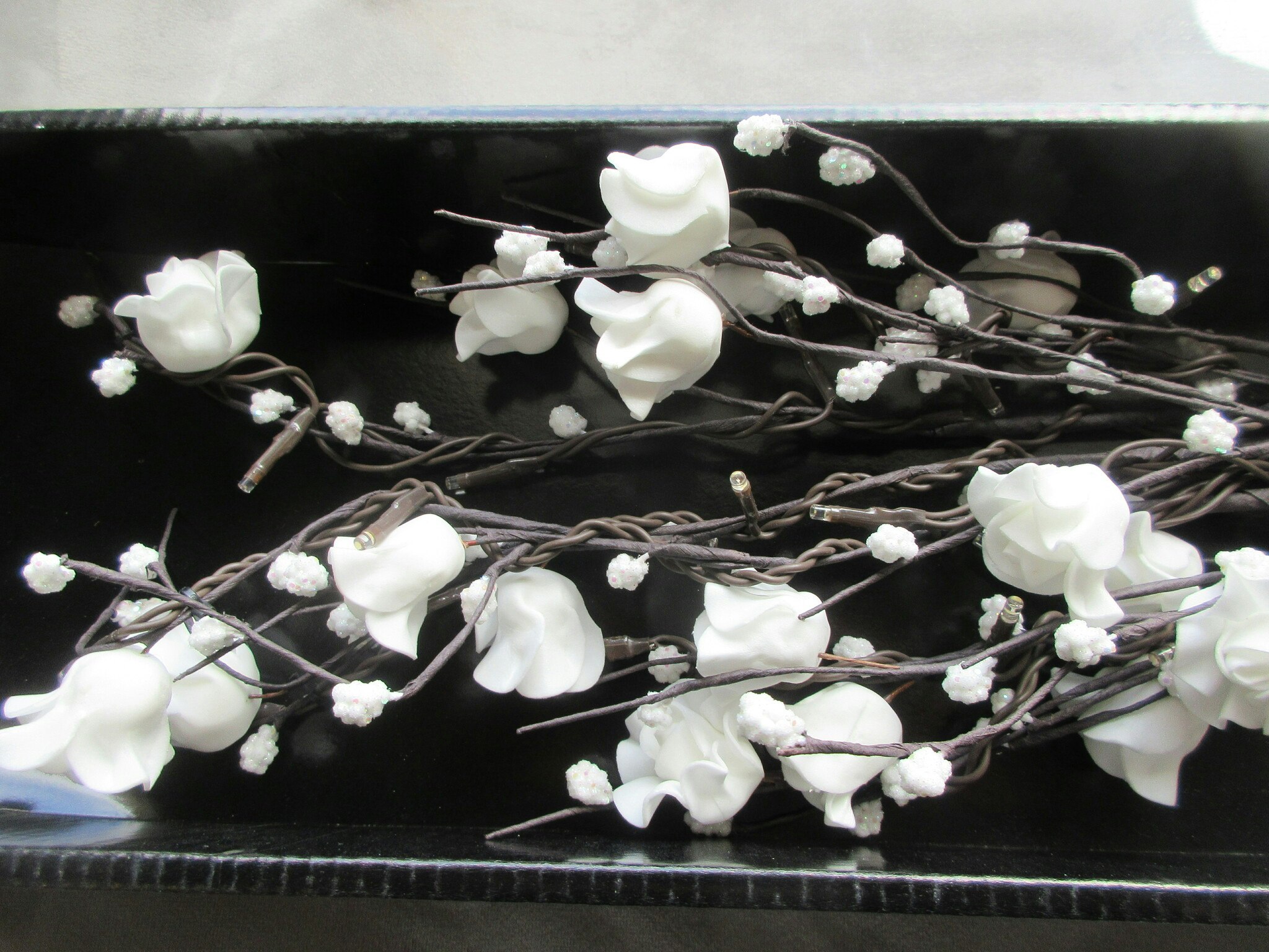Dekorationsbelysning Rossy Vit, H 65 cm.