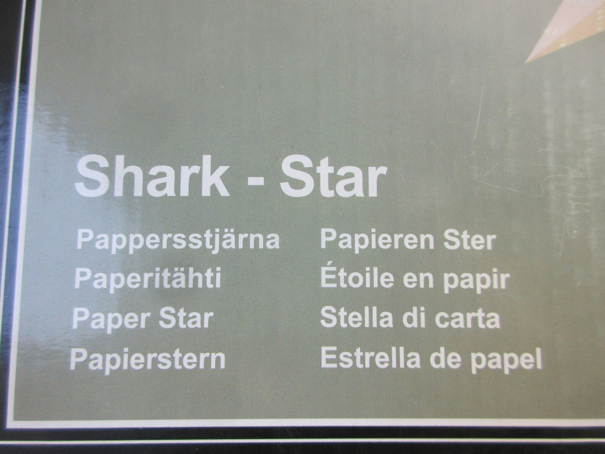 Pappersstjärna Shark Star Vit, 60 cm.