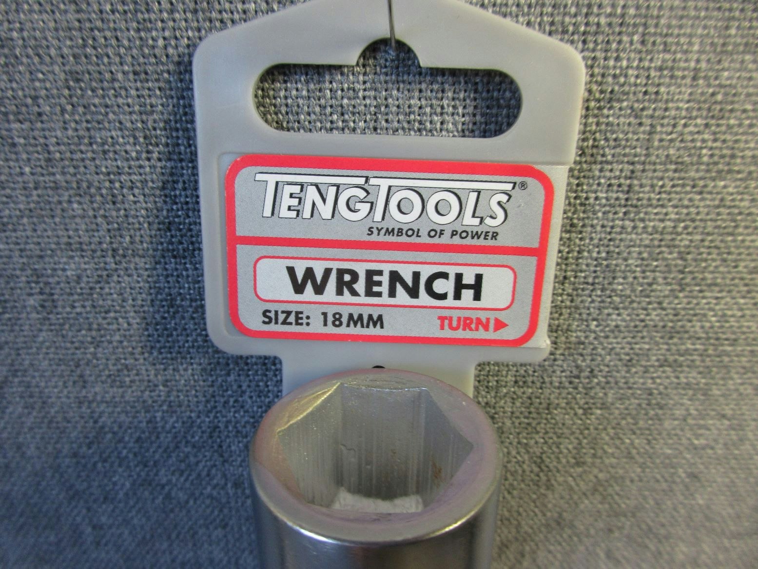 Hylsnyckel dubbel 18 mm. Teng Tools.