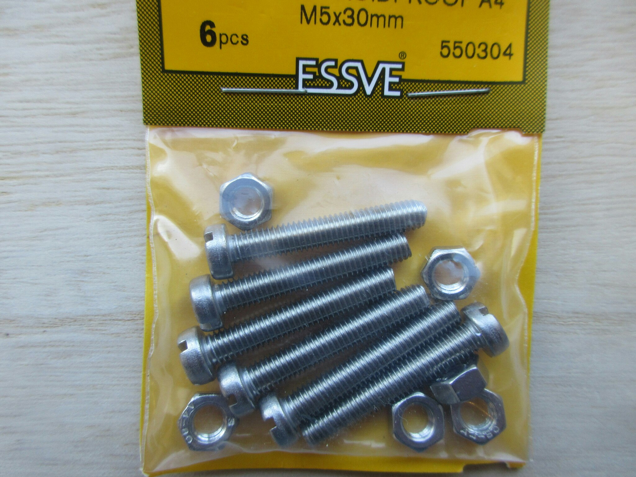 ESSVE Maskinskruv MCS A4 Syrafast M5x30 mm. 6 st.