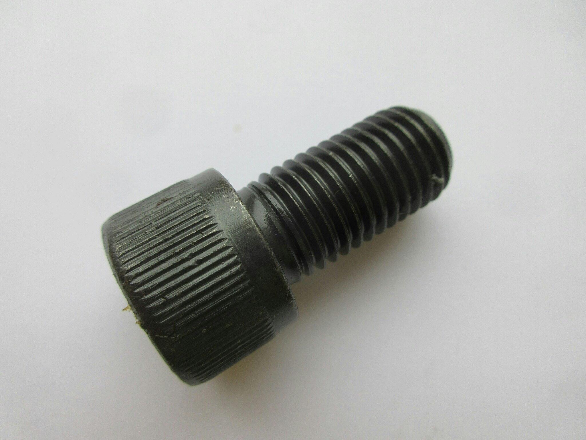 Insexskruv MC6S M16x30 12.9