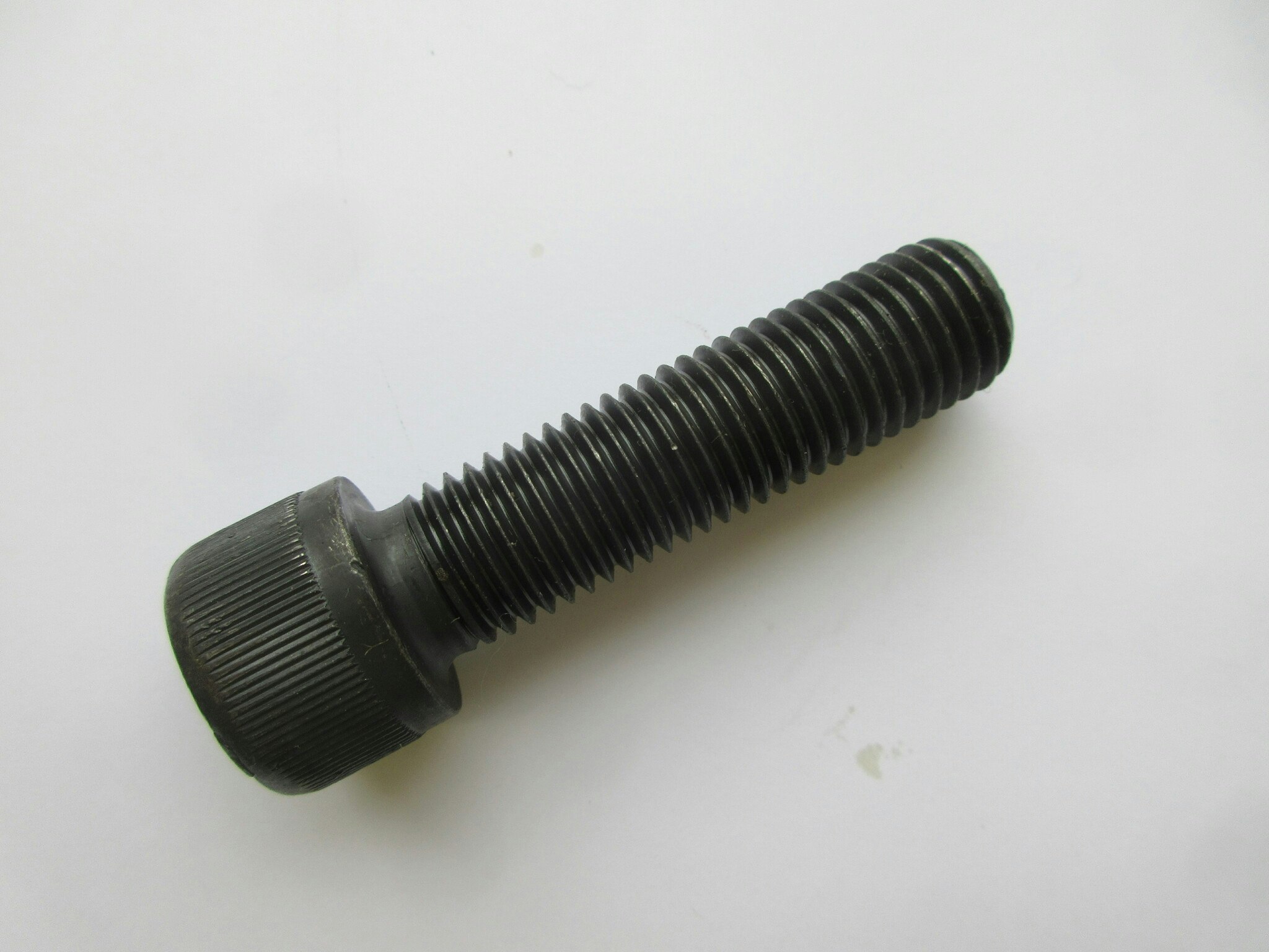 Insexskruv MC6S M16x60 12.9