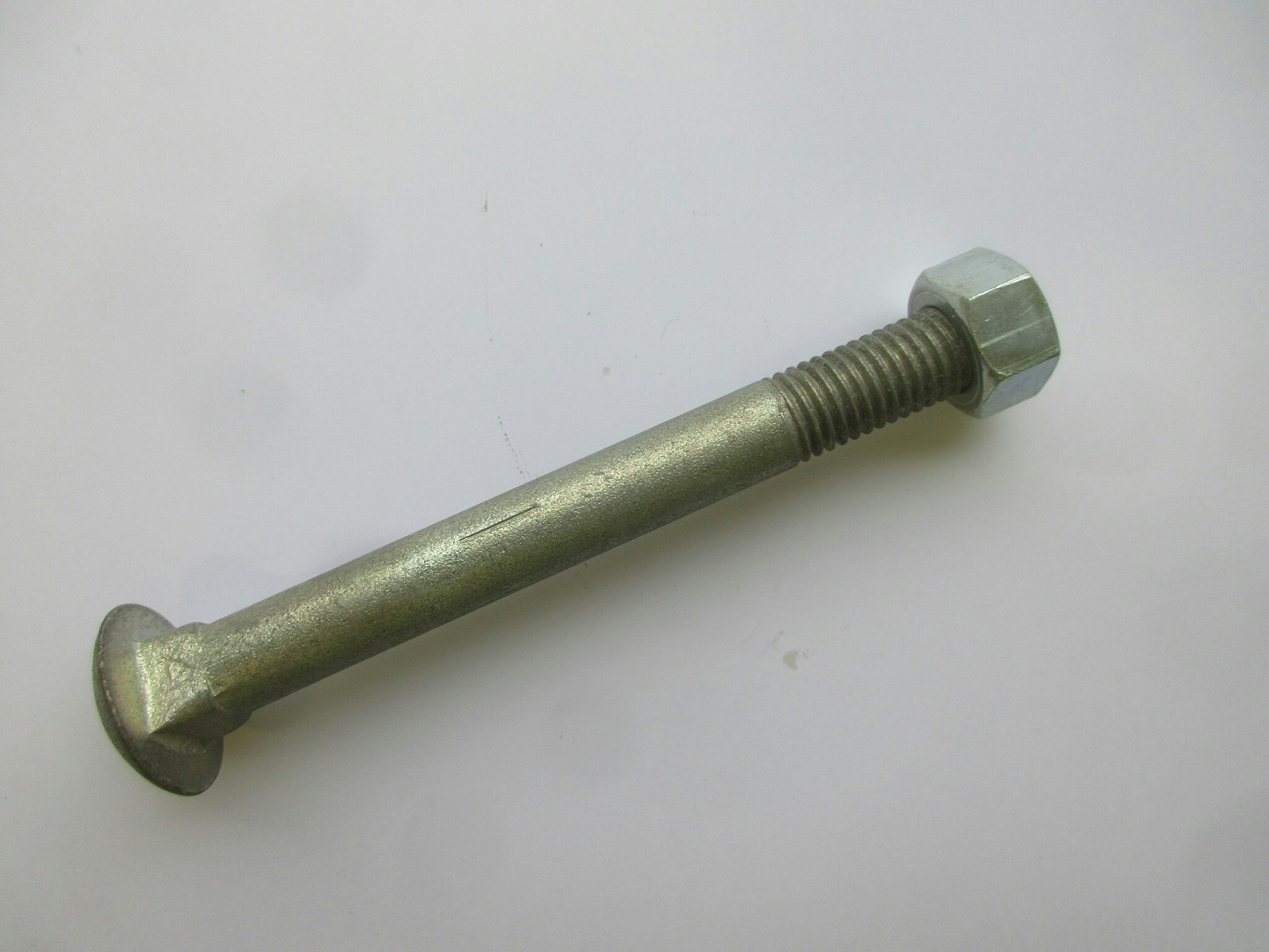 UVBF. 5/8x150mm. Med mutter