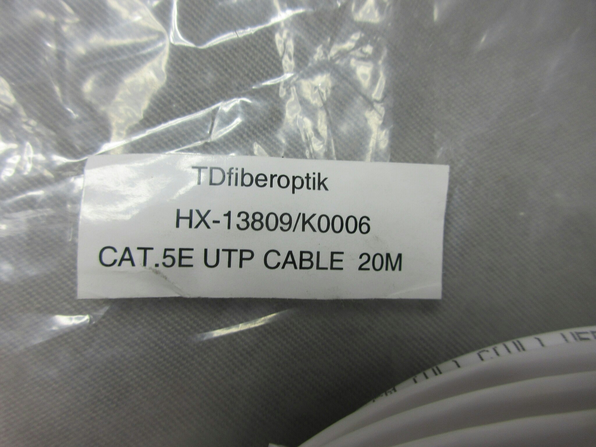 TD Fiberoptik HX-13809/K0006 CAT. 5E UTP Cable 20 m