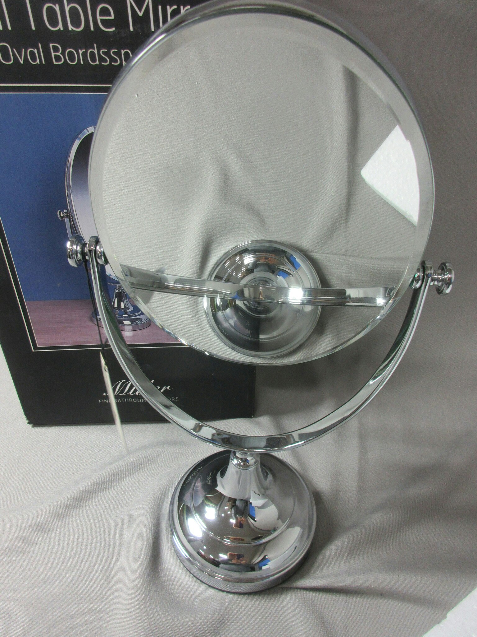 Miller Oval Bordsspegel, 687C
