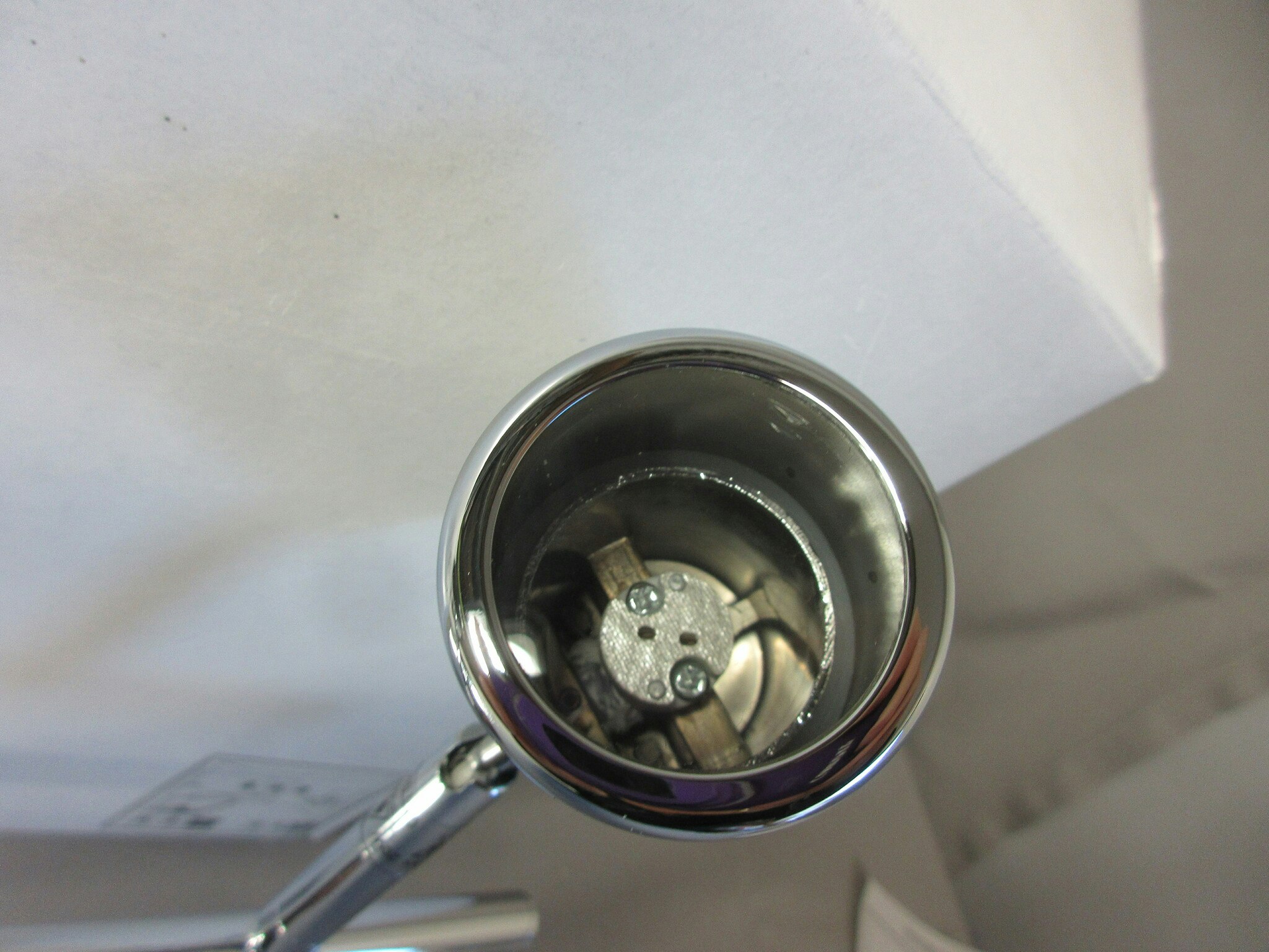 AH Belysning Badrumsarmatur V527 IP44