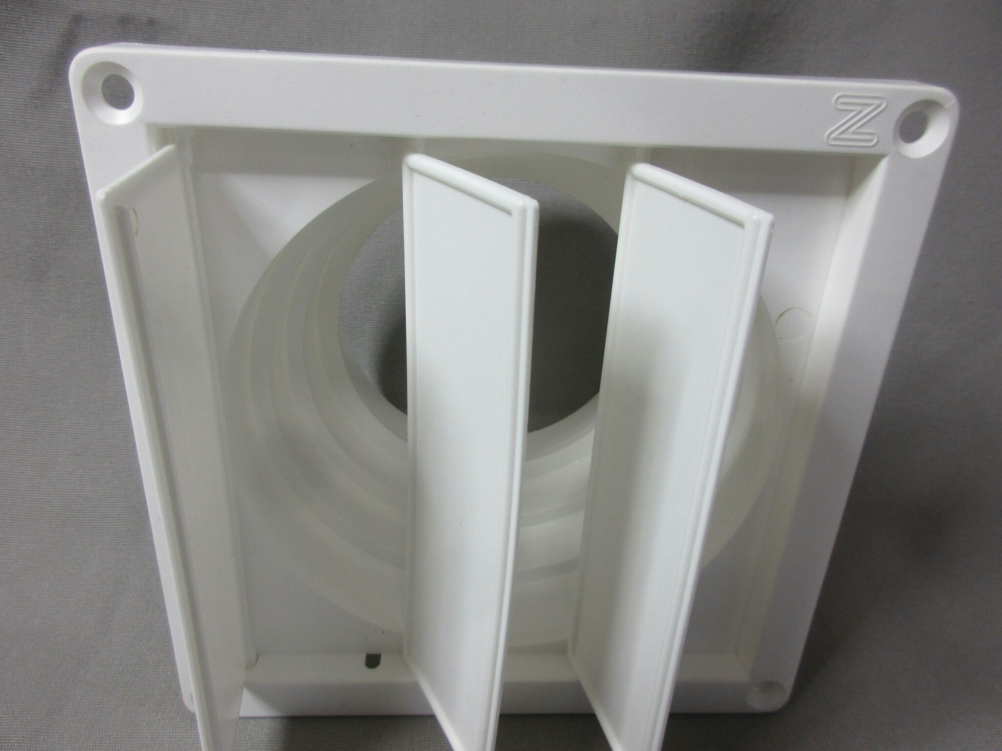 Ventilationsgaller 160 x 160 mm.