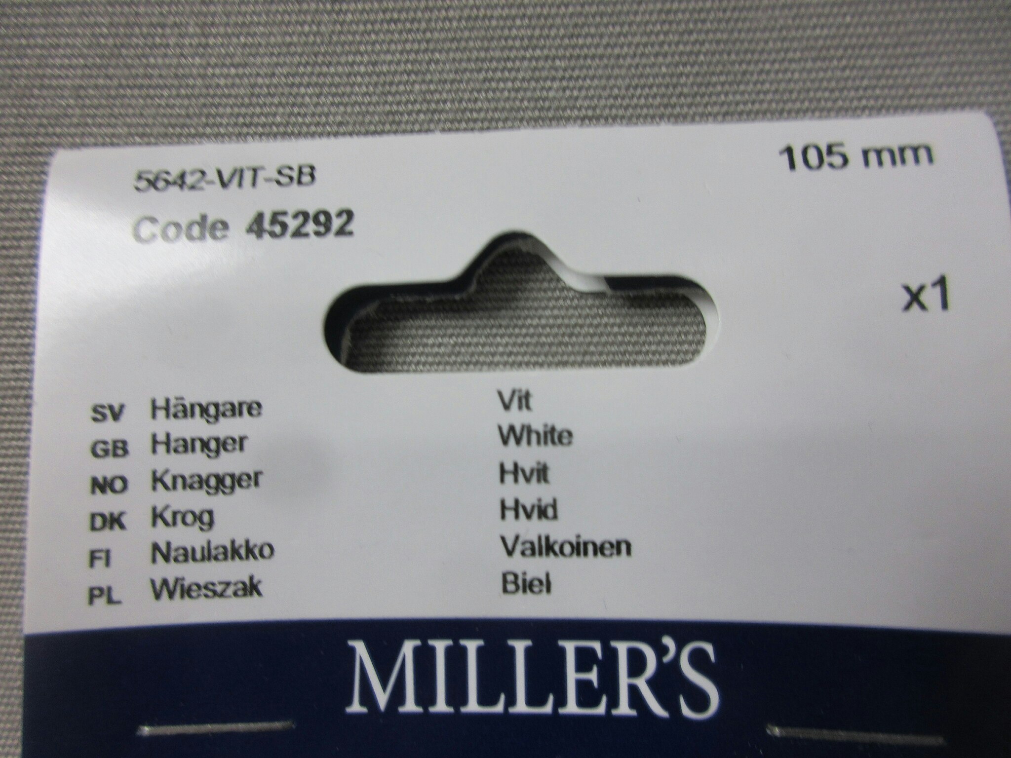 Millers Hängare Vit 45292. 105 mm