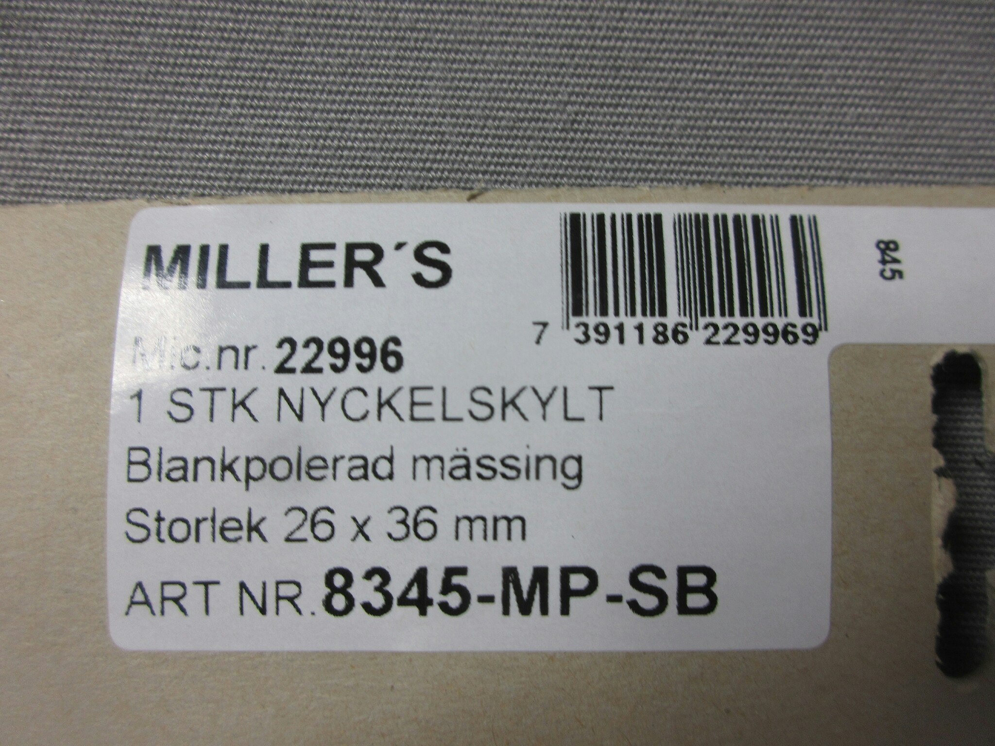 Millers Nyckelskylt Blank Polerad mässing 26x36 mm
