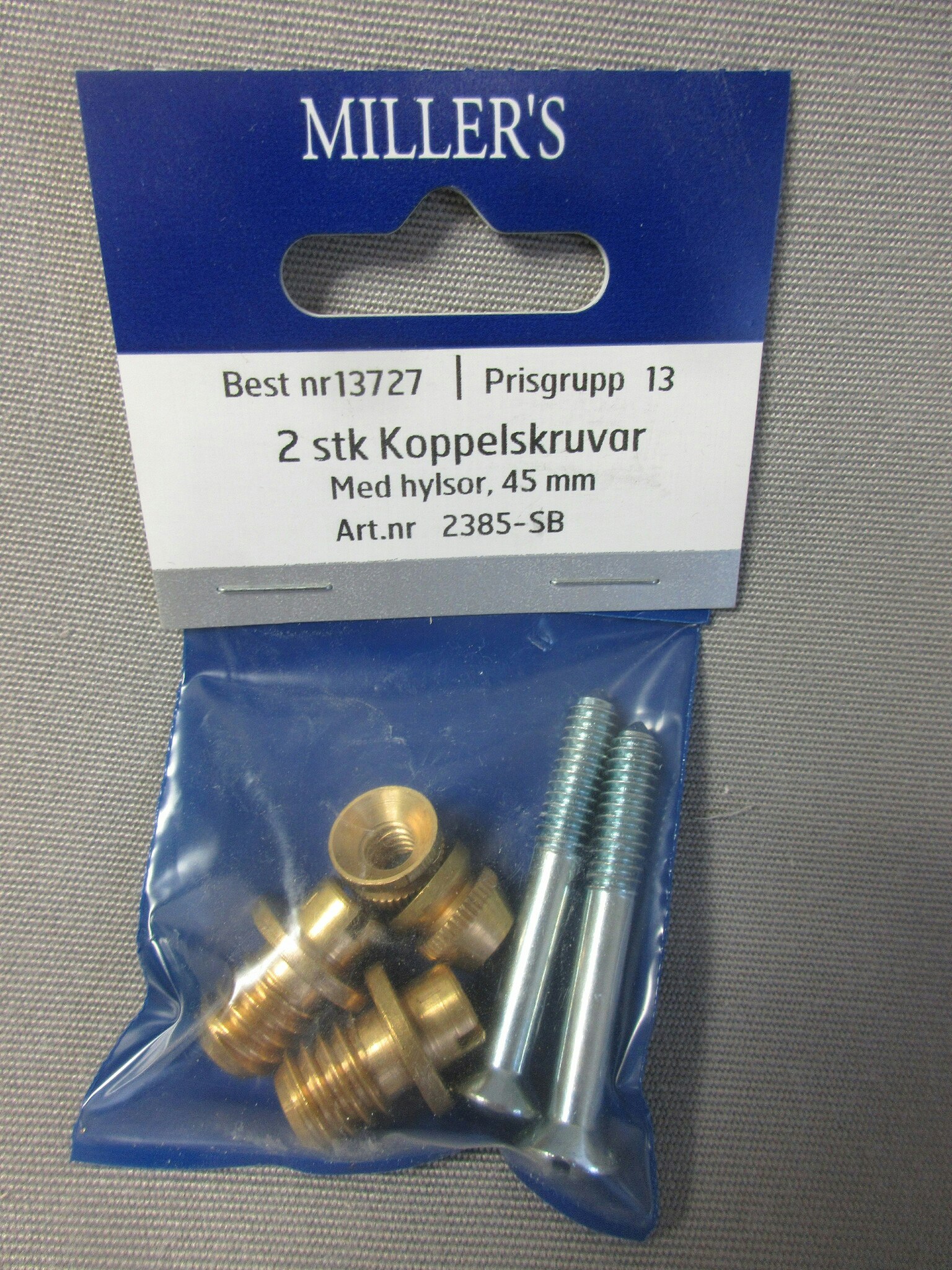 Millers Koppelskruvar med hylsor 45 mm. 2 st.