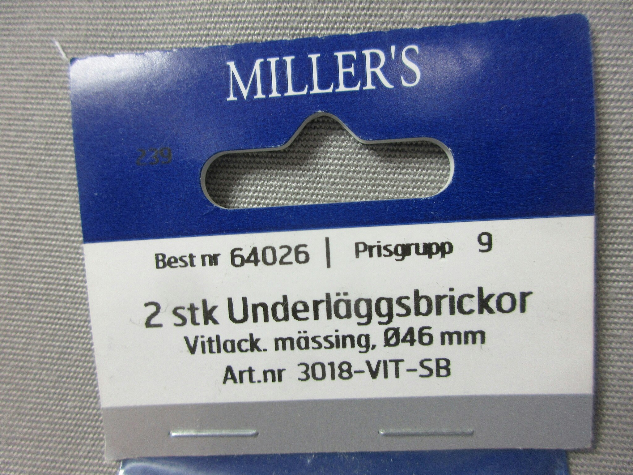 Millers Underläggsbrickor Vitlack mässing 46 mm. 2 st