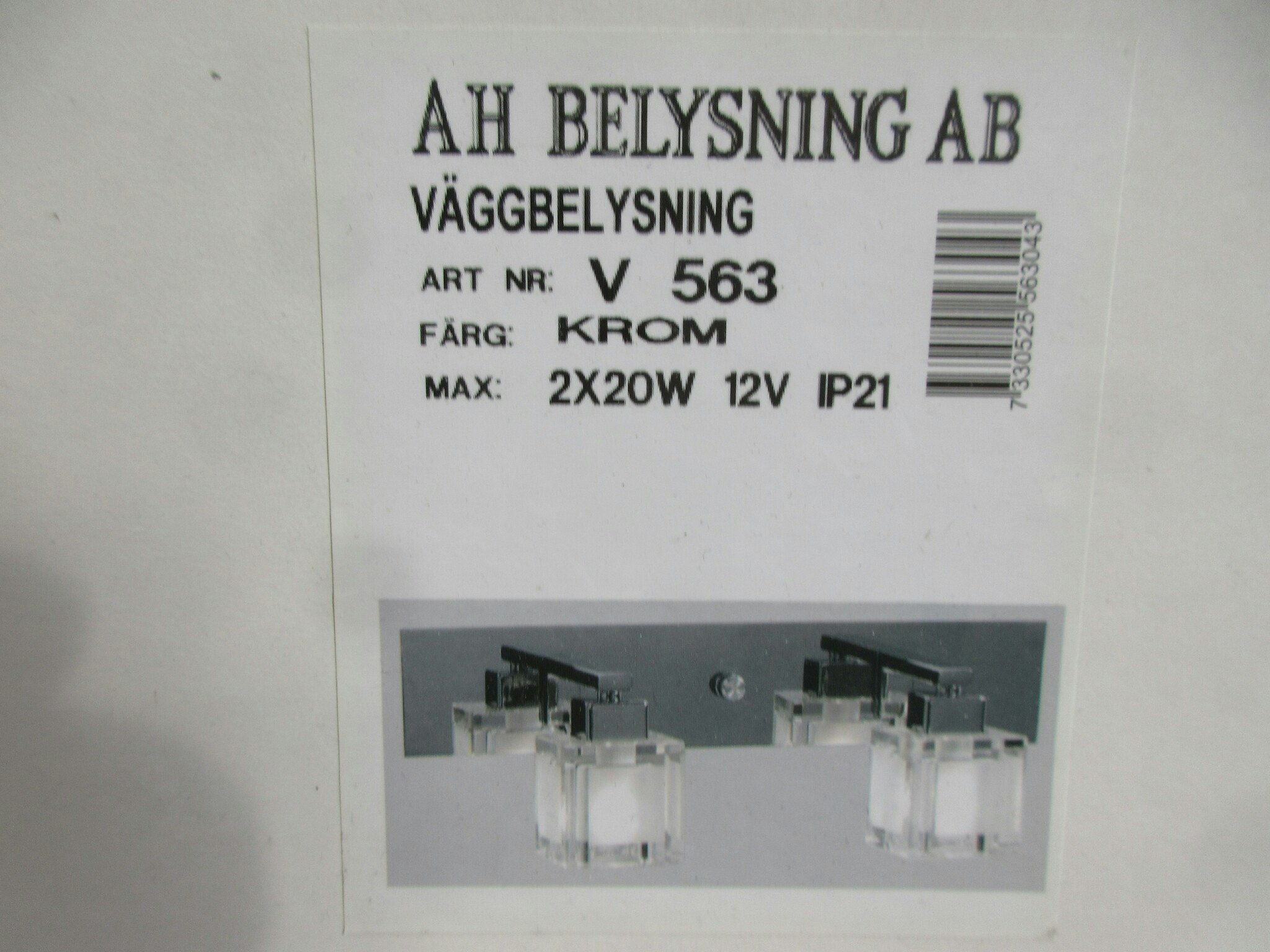 AH Belysning Badrumsarmatur IP44. V563