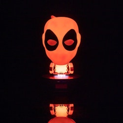 Marvel lampa - Deadpool