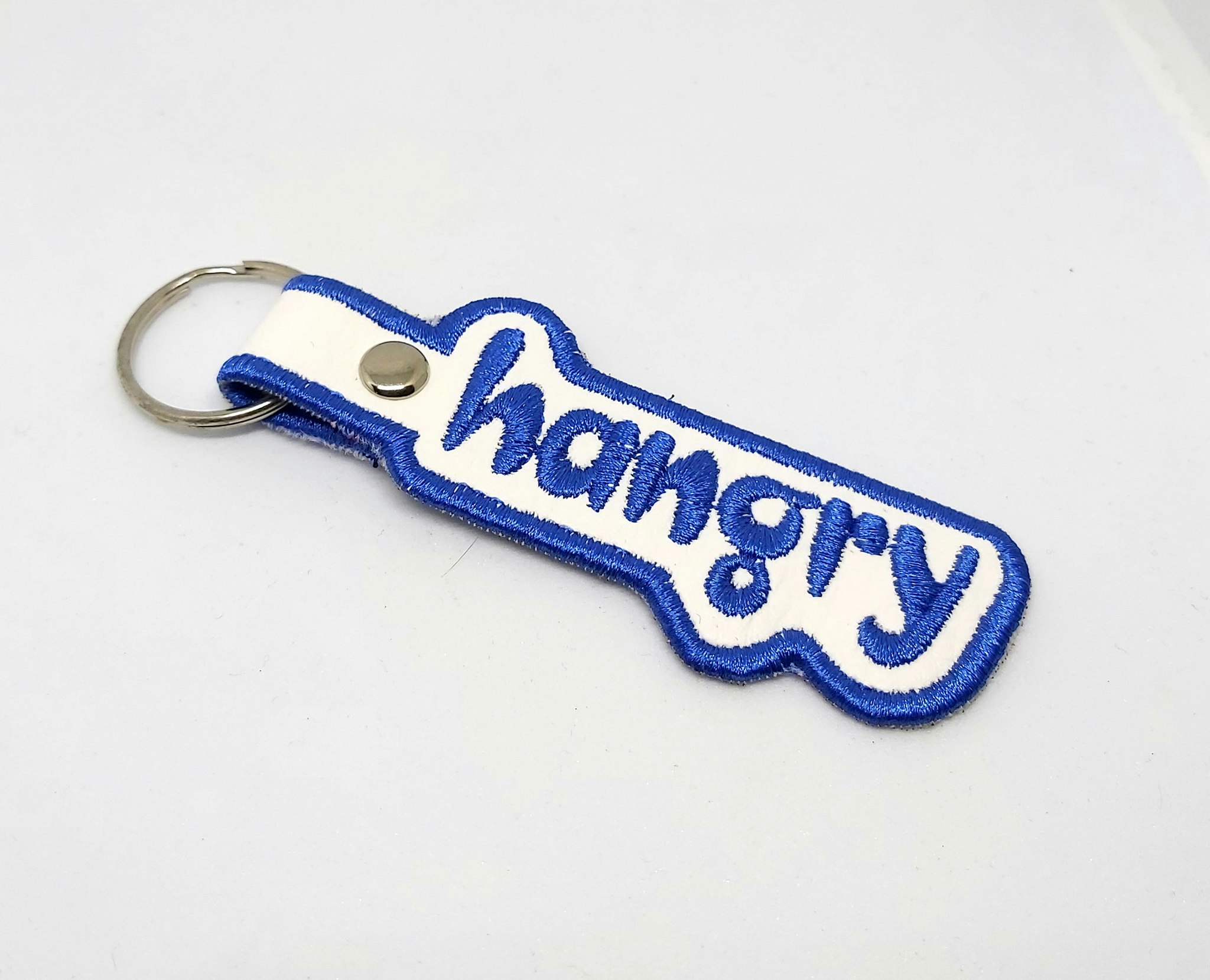 Broderad nyckelring - Hangry