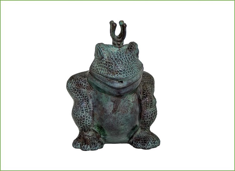Bronze fountain frog, "Ugly frog", 22 cm, with crown