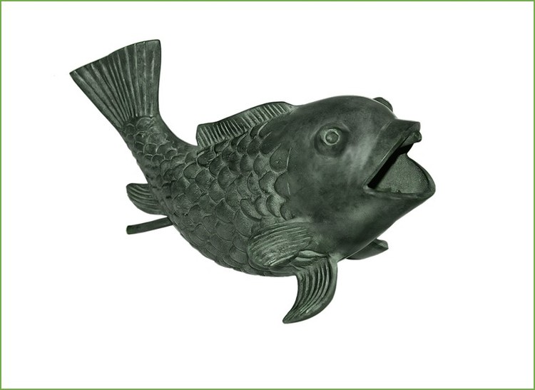 Fontänfisk, gjord i brons, 27 cm, som vi kallat "Glada fisken",  från Mr Fredrik