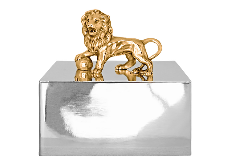 Large box in pewter with gilded lion from Munka Sweden, design Fredrik Strömblad