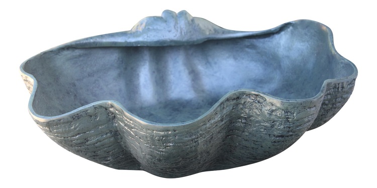 Seashells in aluminum 60 cm x 54 cm x 20 cm