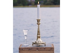 ClassicSwedish candlestick from late 18th century, with square base from Gusums Messing