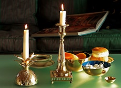 Ljusstake ananastopp, mässing