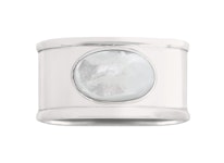 Napkin ring with mother of pearl