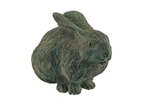 Hase, aus bronze, sitzend, 21 cm, antikgrün