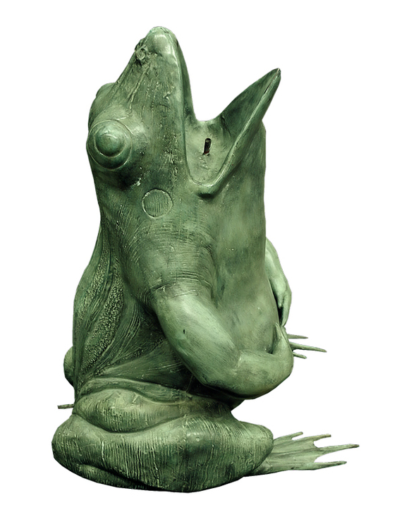 Fountain, frog made of bronze, sitting on hind legs