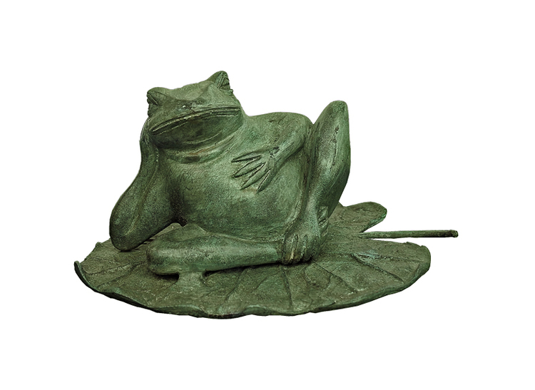 Frog, lying on water lily leaves, in bronze, 21 cm