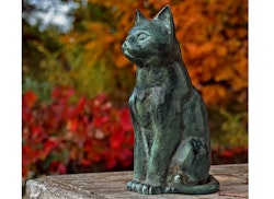 Katze, sitzend, 22 cm, aus Aluminium, grün patiniert