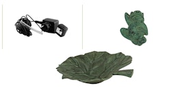 Fontänpaket groda 11 cm i brons (FON0085) + pump med slang (PUM0252) + fat i form av blad (FAT0001) + frakt