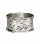 Flower, napkin ring in solid lead-free pewter, 4 cm wide and 5.5 cm long, from Munka Sweden