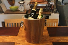 Champagne- och vinkylare i teak och rostfritt stål höjd 29 cm och 28 cm i diameter