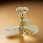 Kerzenständer in Propellerform, 350 g, aus Messing von Gusums Messing