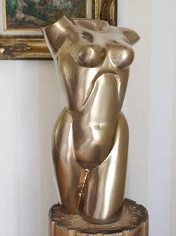 Torso, kvinna, 46 cm, guldpatinerad