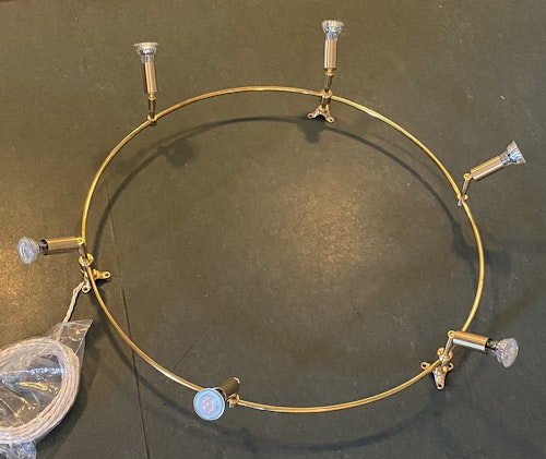 Outlet CIRCLE80
