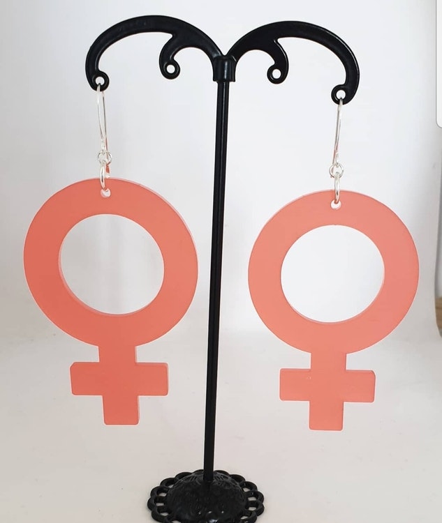Venus Frostad hallonröd