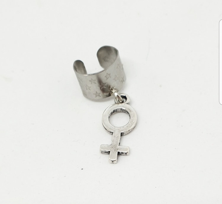 Earcuff med stjärnor