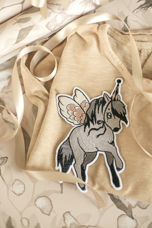 Mrs Mighetto Patch Flying Pony 1-PACK