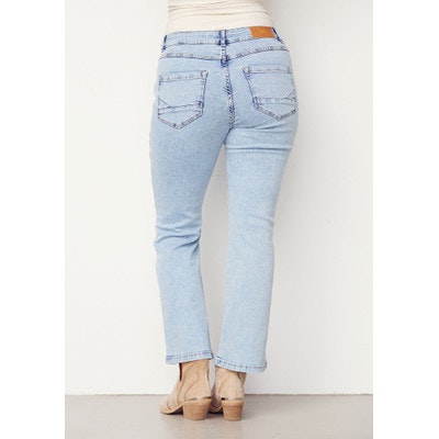 Isay Como Flare Jeans