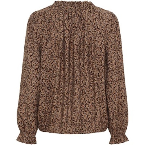 Isay Blus Tanna