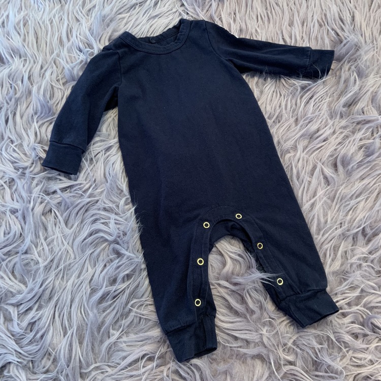 Mörk marinblå pyjamas/jumpsuit från Mini Rodini stl 56/62