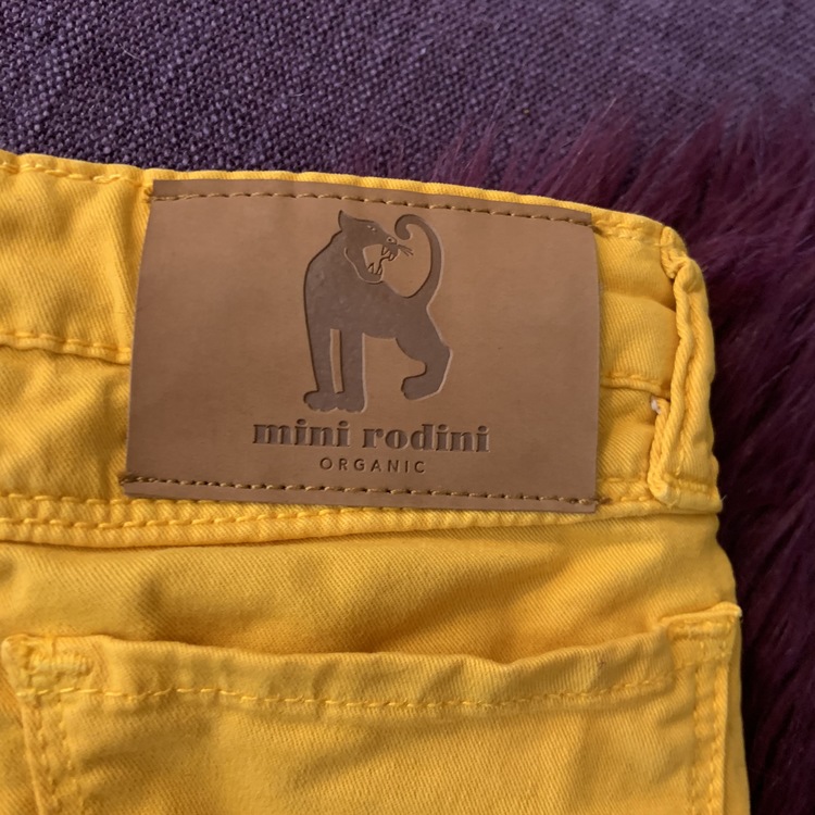 Gula jeans från Mini Rodini stl 92/98