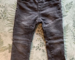 Svarta jeans från Zara stl 92