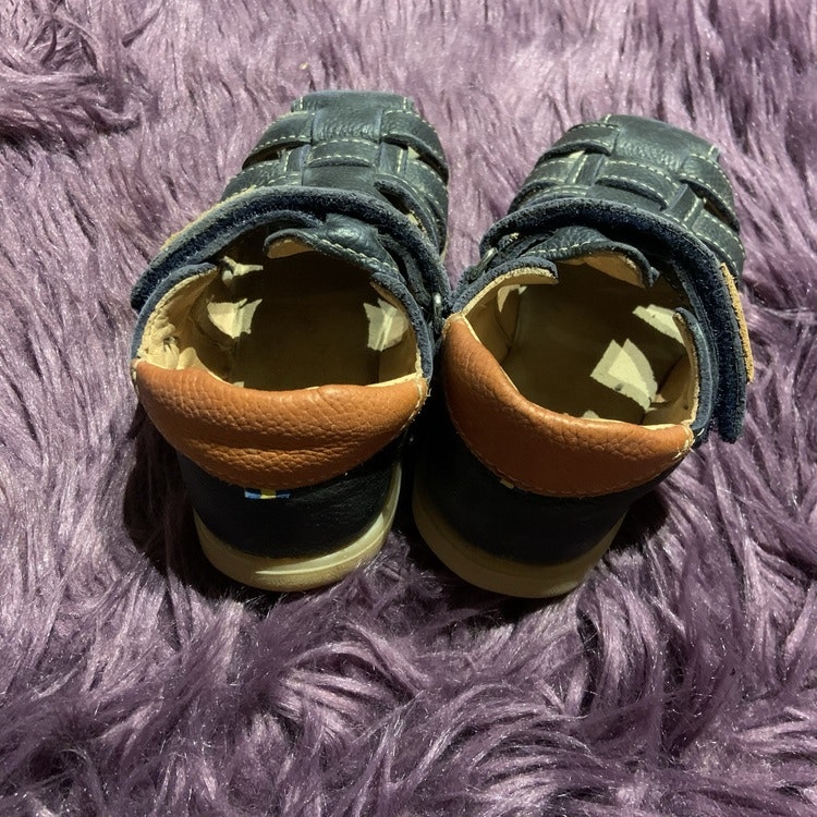 Blå lädersandaler av modell Rullsand EP från Kavat stl 24 - Rosa Marianne -  förälskade barnkläder